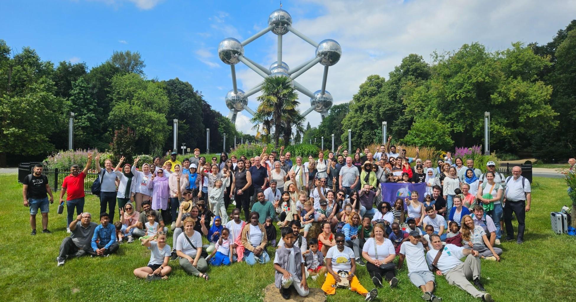 Zomeruitstap “Volkeren van Vrede” Zomeruitstap "Volkeren van Vrede"
